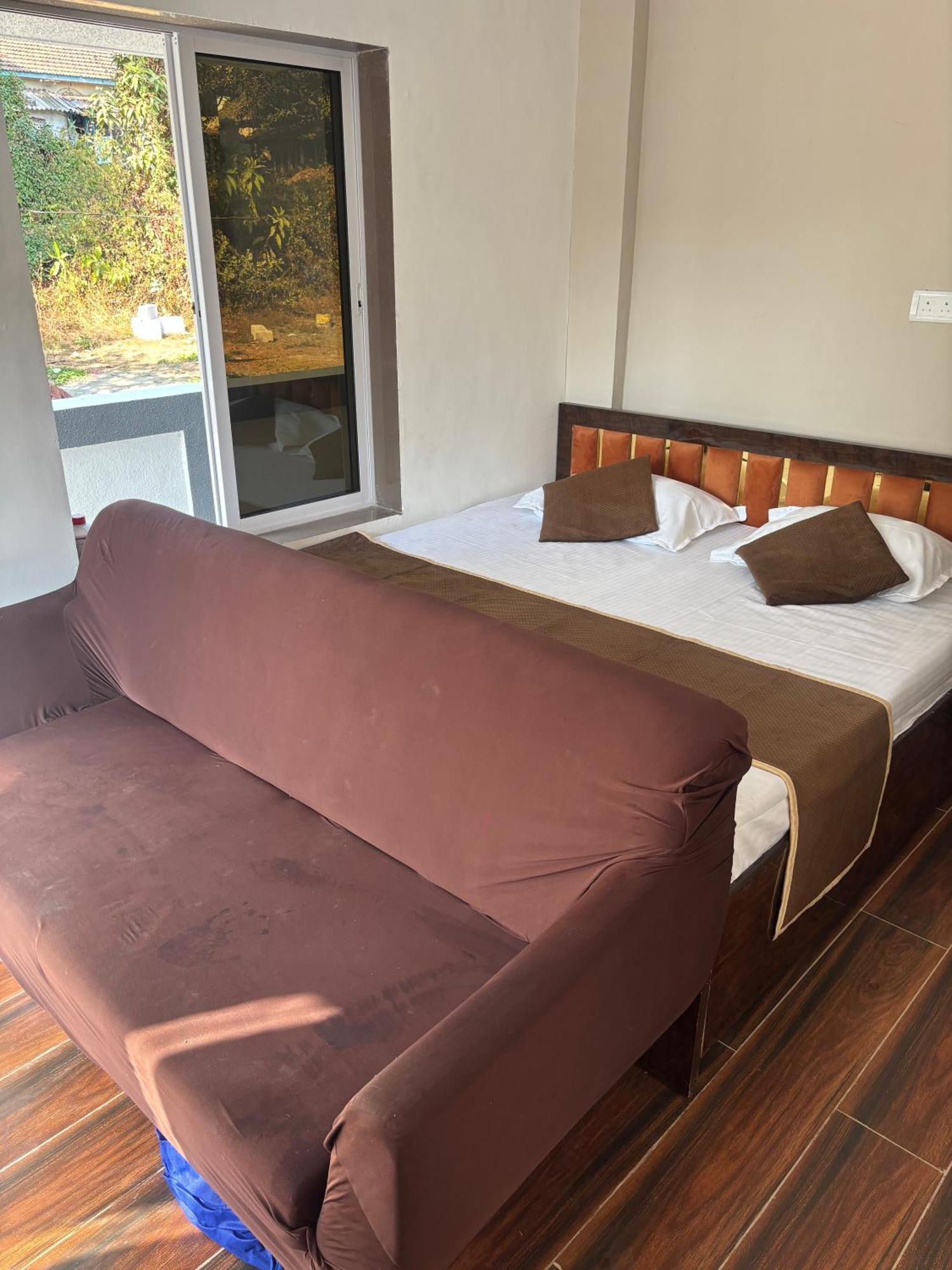 Stella Villa Murud  Luaran gambar