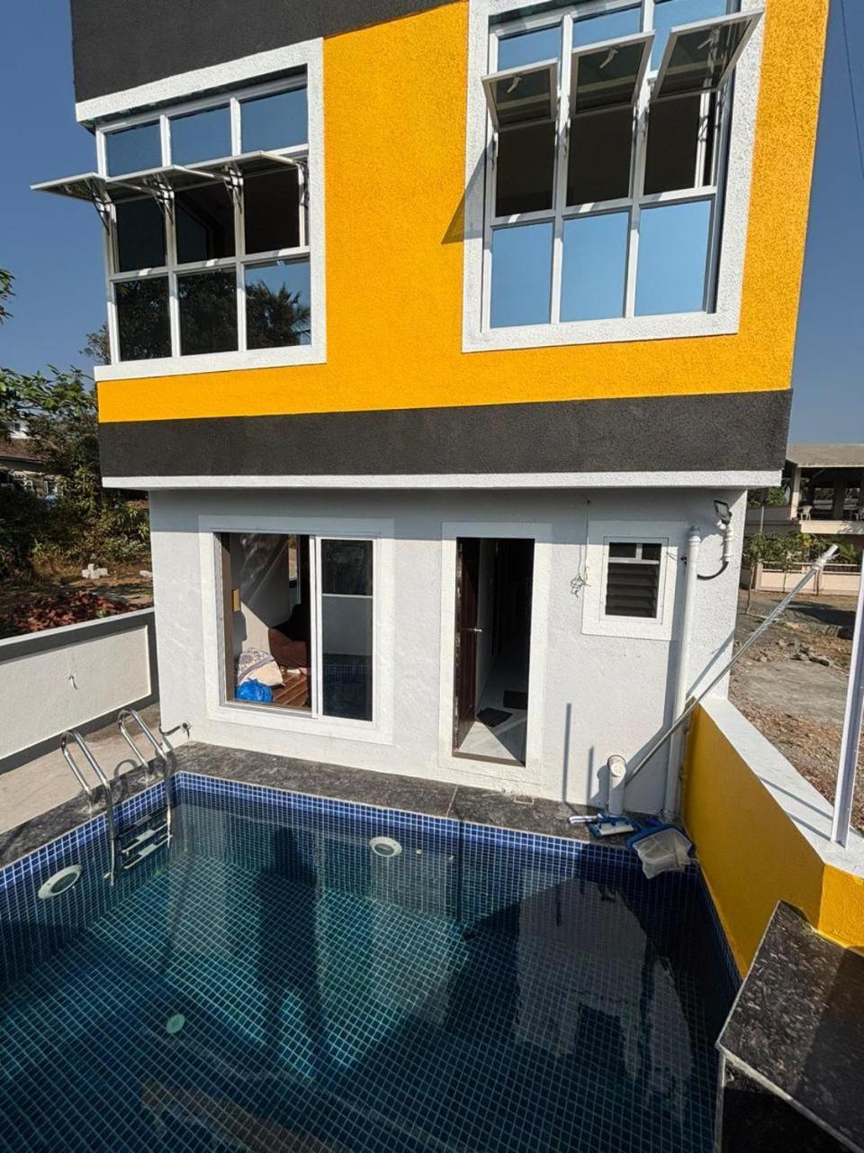 Stella Villa Murud  Luaran gambar