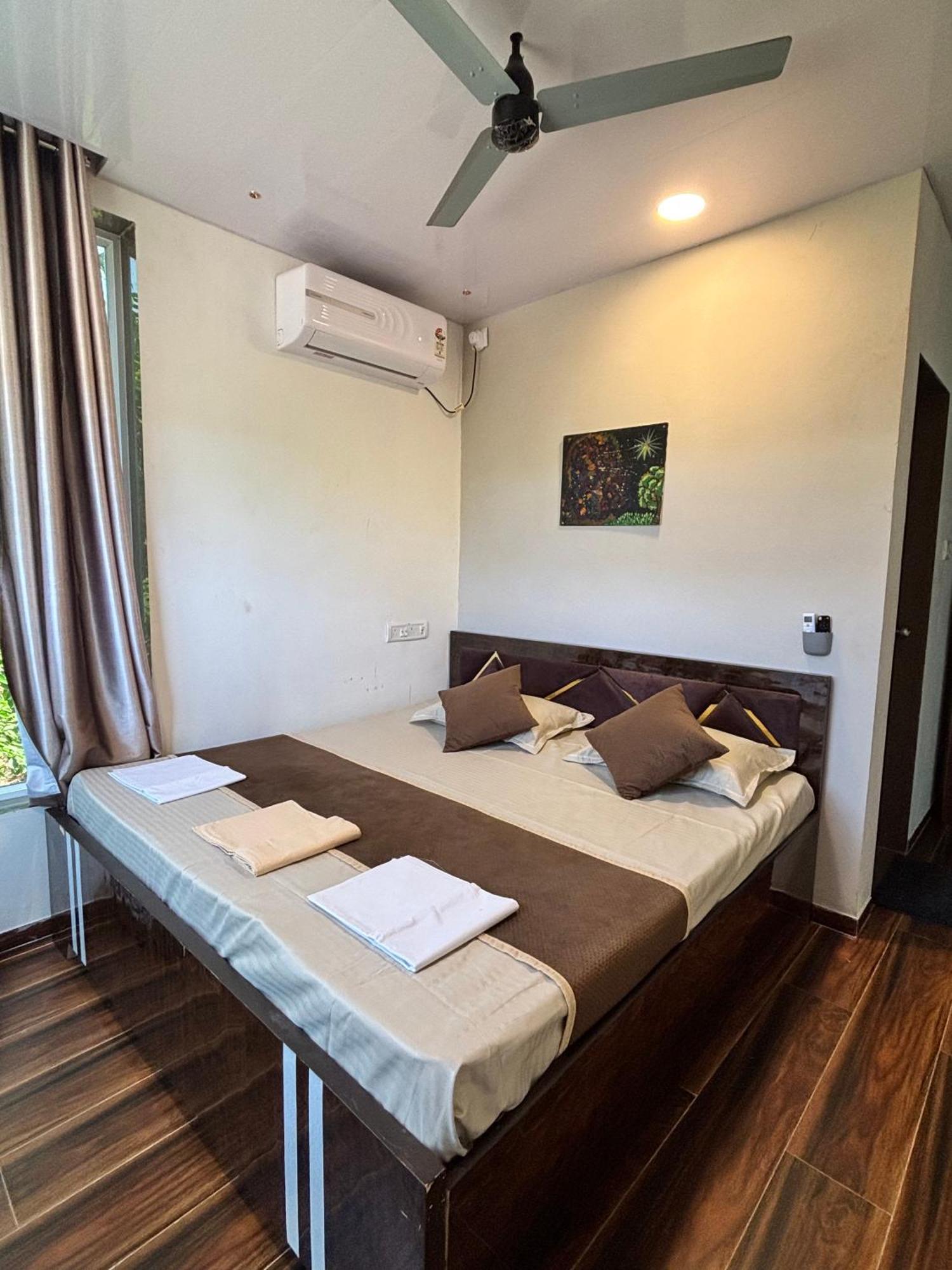 Stella Villa Murud  Luaran gambar