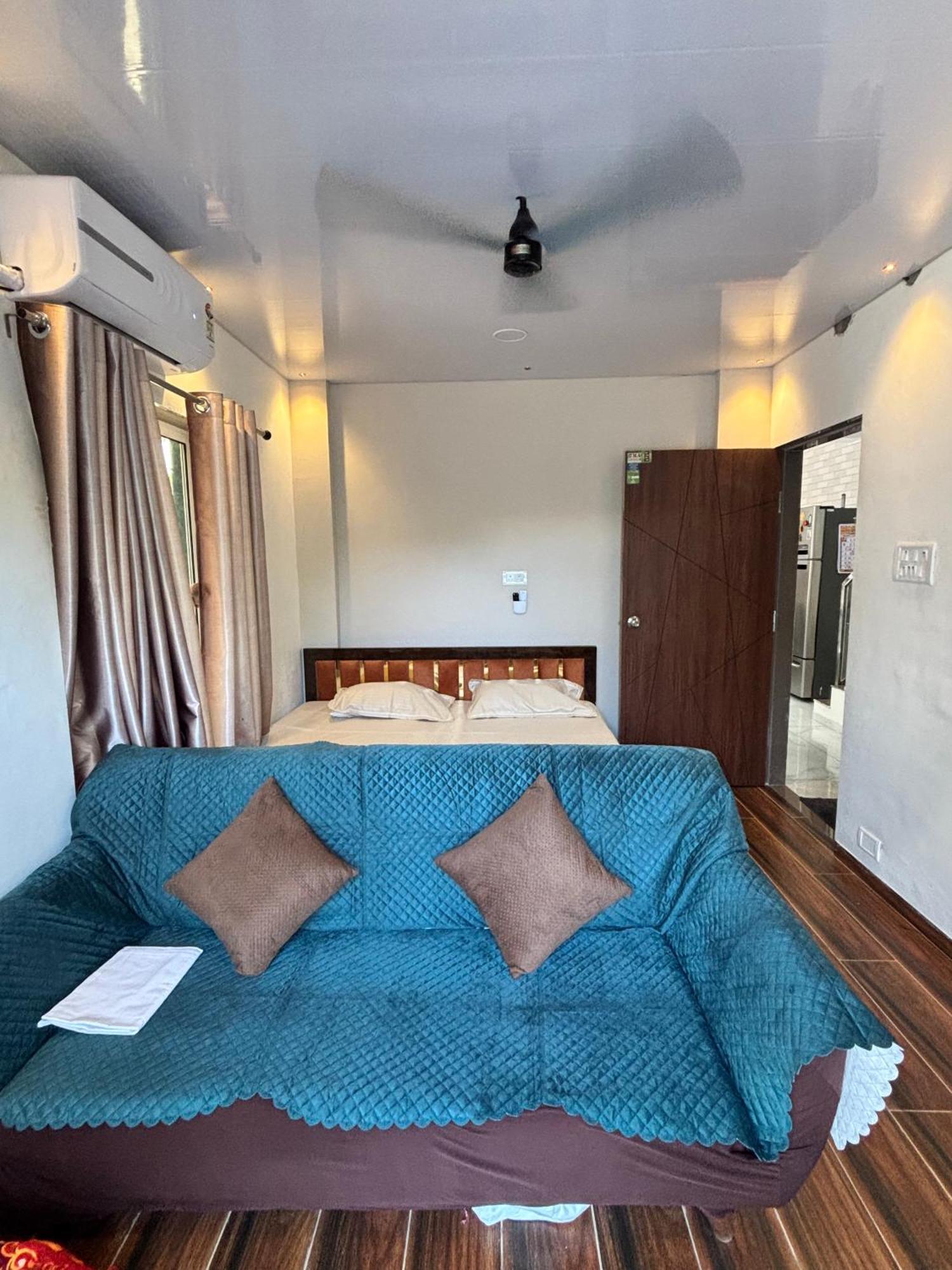 Stella Villa Murud  Luaran gambar