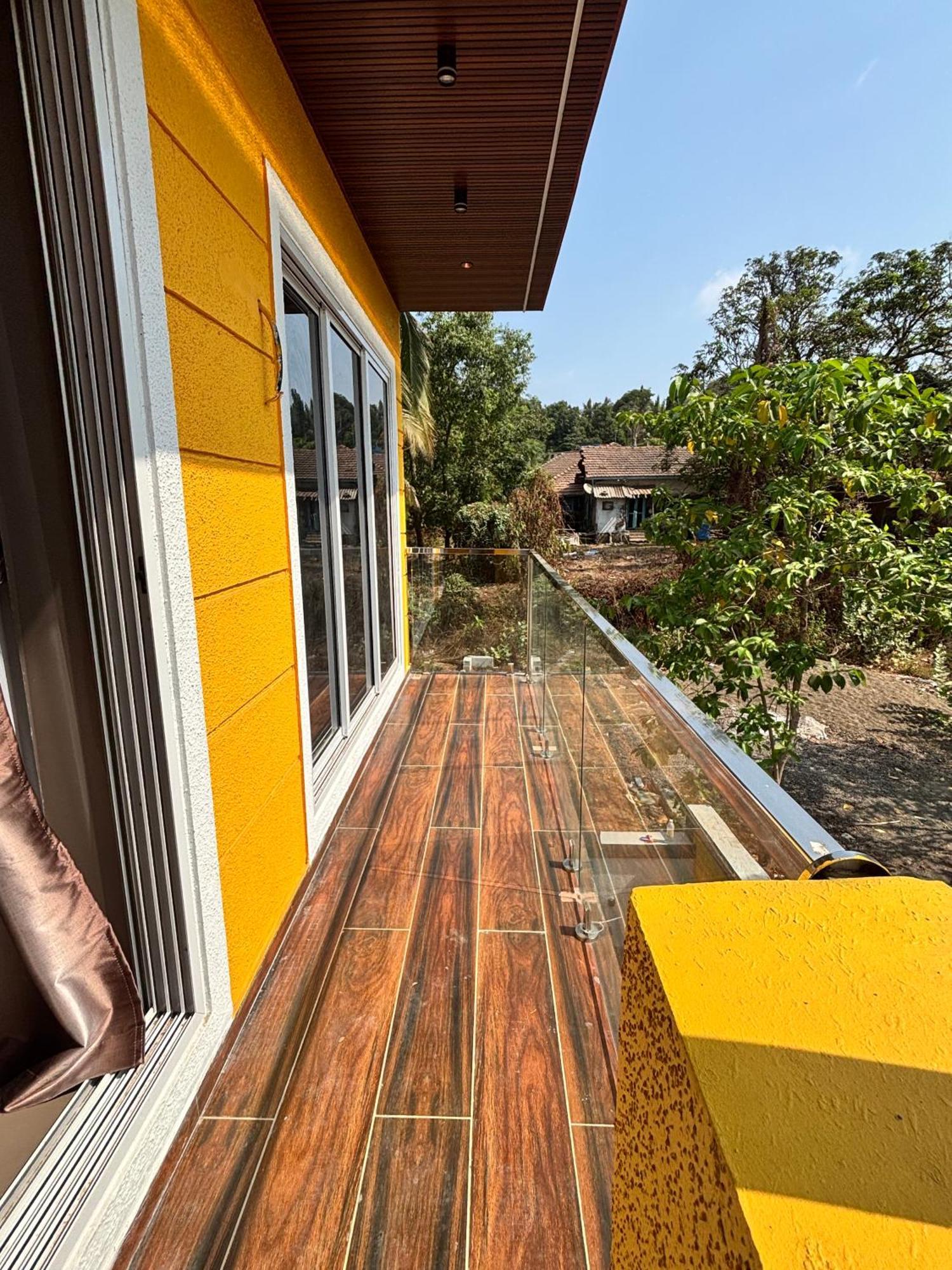 Stella Villa Murud  Luaran gambar