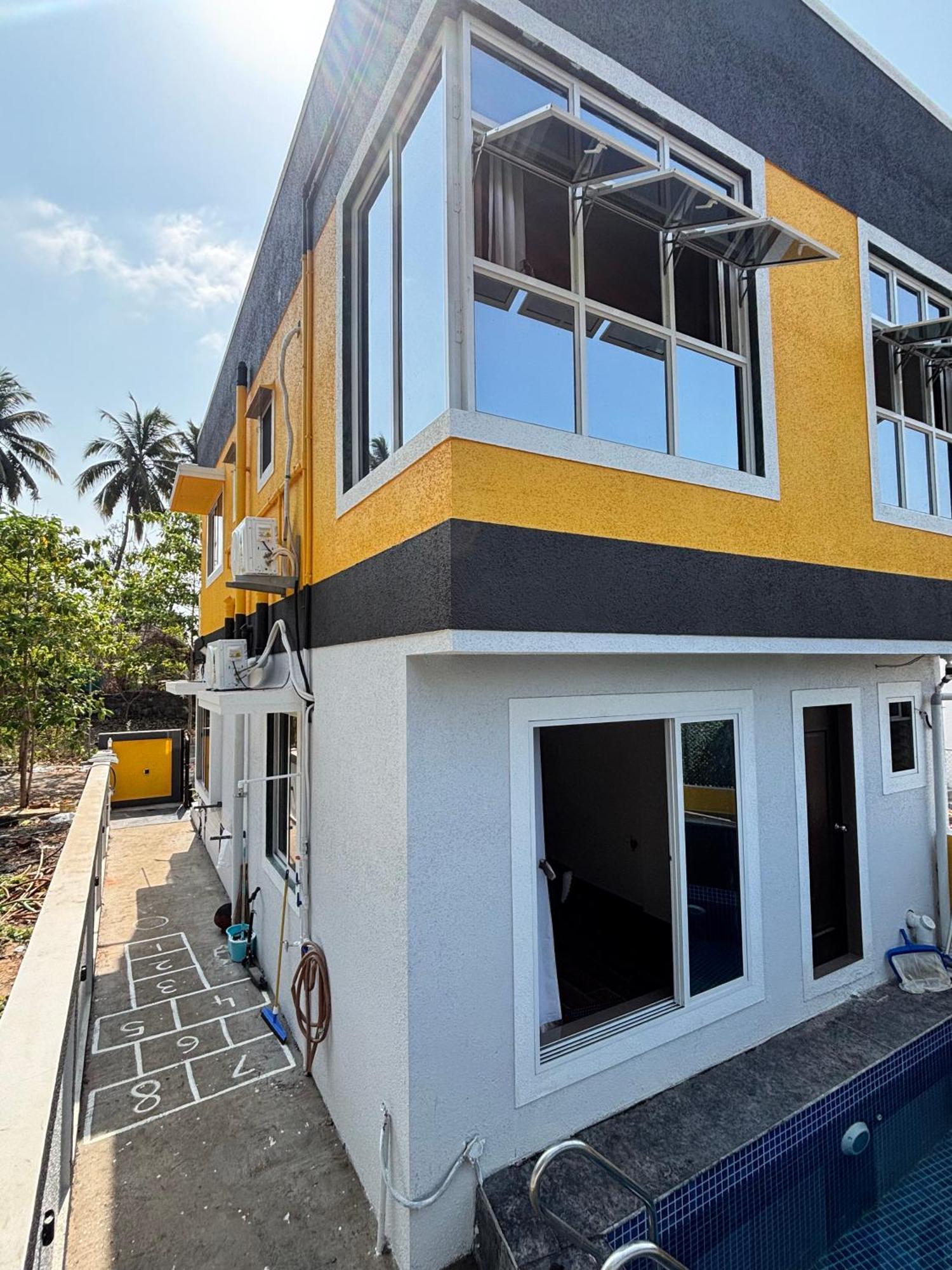 Stella Villa Murud  Luaran gambar